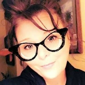 Meet your Posher, Debra